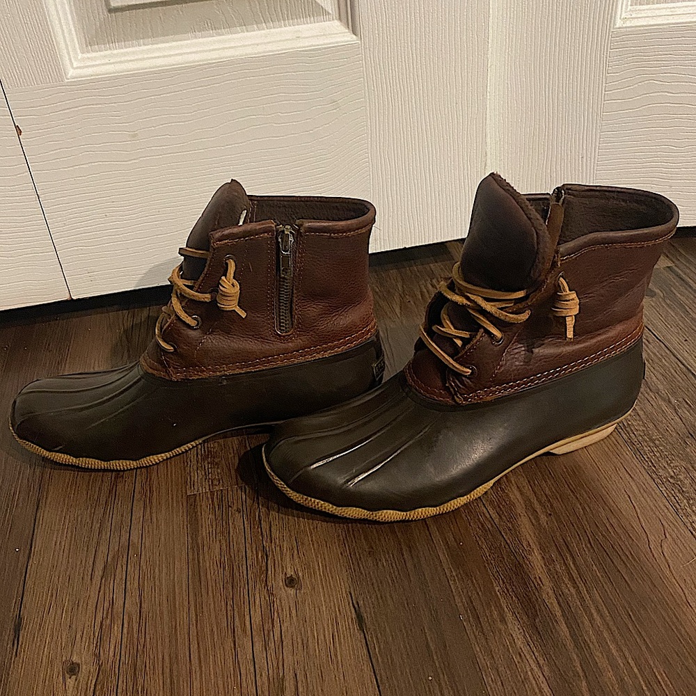 Women’s Sperry Duck Boots